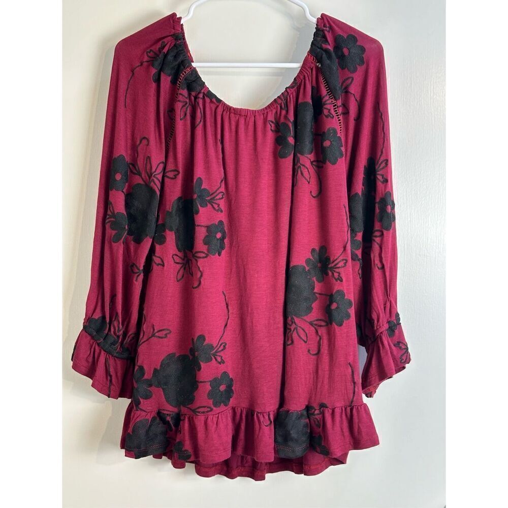 LIV Los Angeles wine/black floral top size XL
